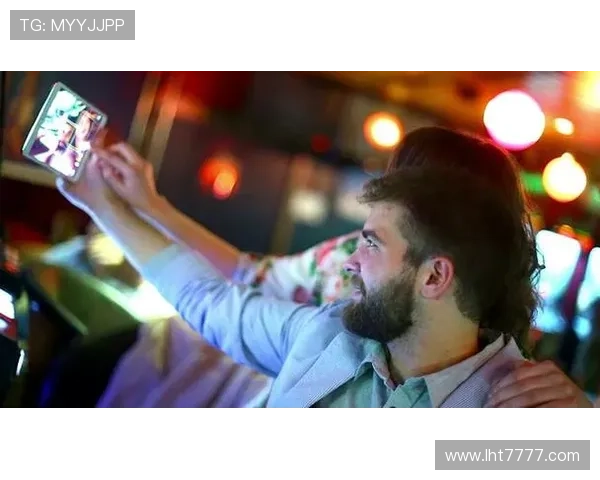 高清720p老虎机视频演示，展示多样游戏玩法与高品质画面效果